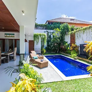  Villa Masbro Art