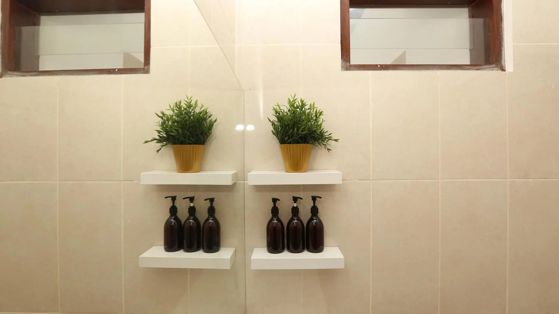Queen Seminyak Villa By Walidwipa Paradise Hospitality Seminyak (Bali)