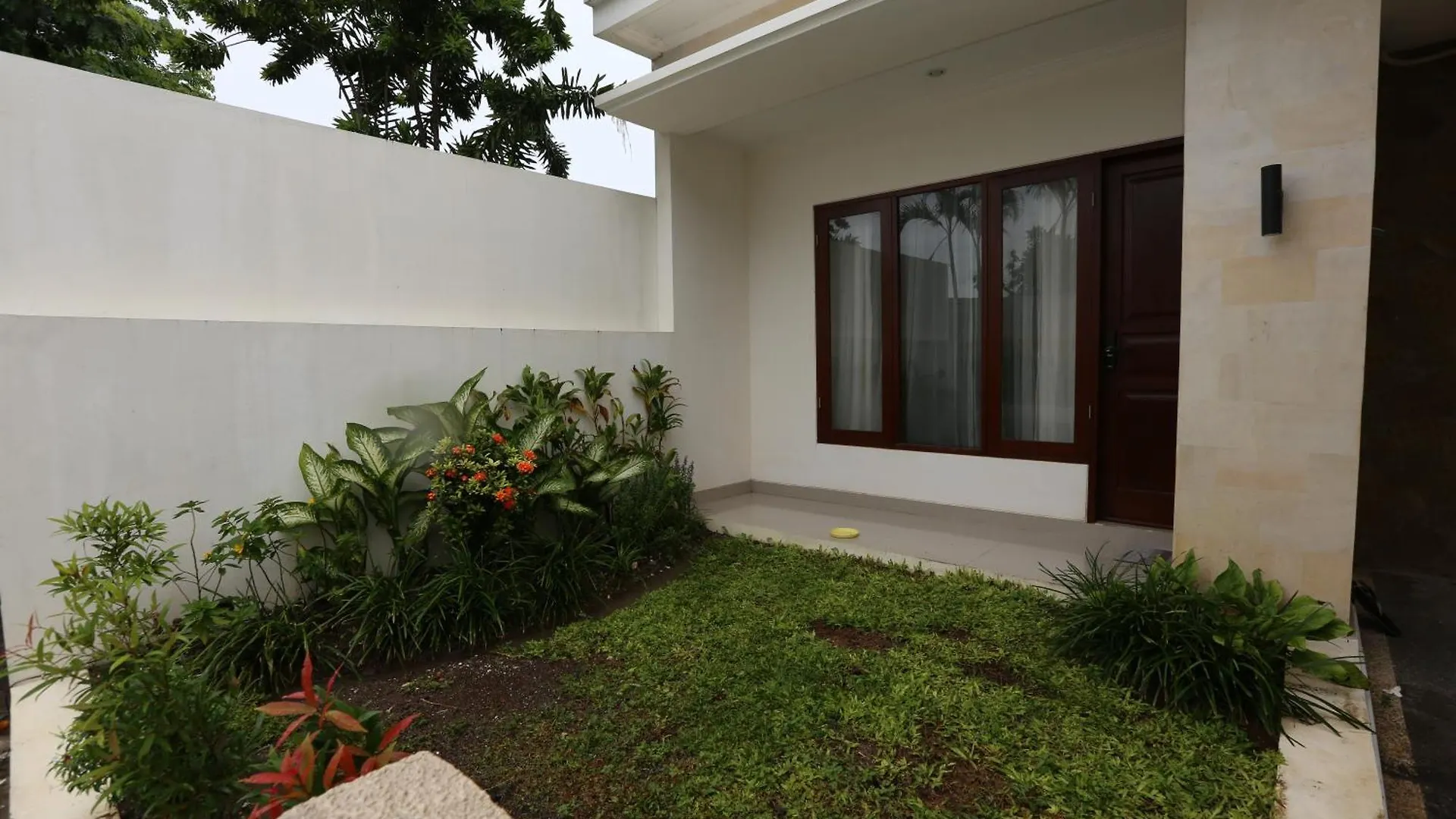Queen Seminyak Villa By Walidwipa Paradise Hospitality 0*, Seminyak (Bali)